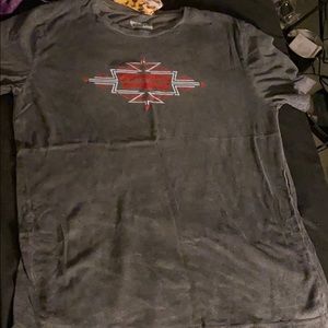 Grey Levi’s grunge shirt